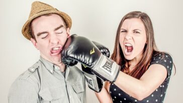 Aïe! Des conflits entre les joueurs!
