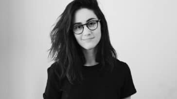 Qui est Kelsey Dionne, la rôliste derrière Shadowdark