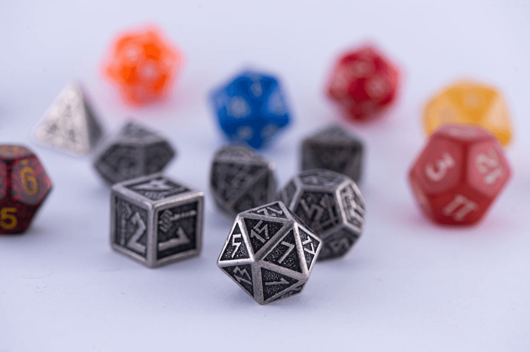 Dungeons & Dragons fête ses 52 ans : pourquoi le roi du jeu de rôle continue de dominer en 2026 ?